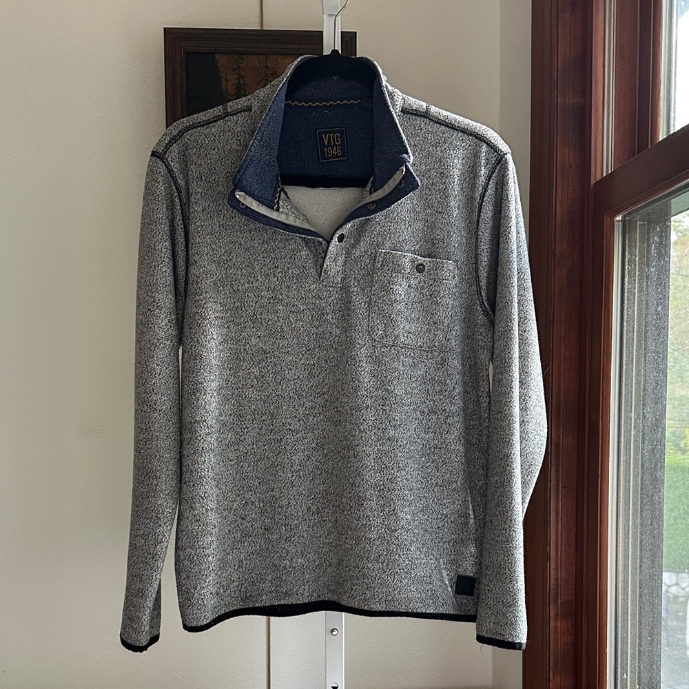 Gray VTG 1946 Pullover Sweater